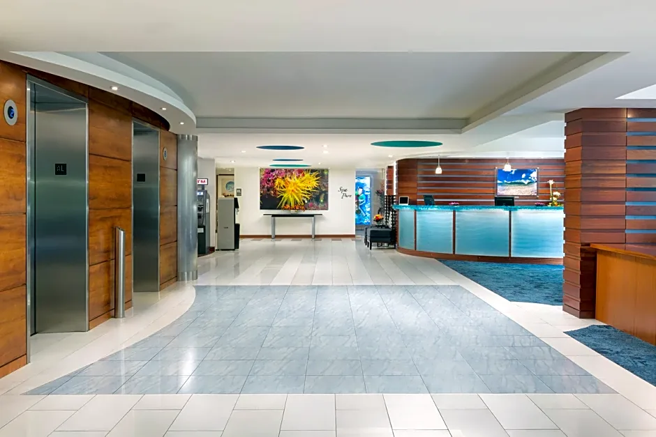 The Courtyard by Marriott Waikiki Beach