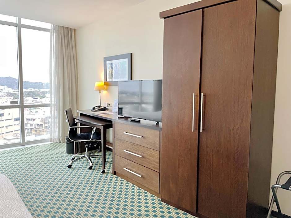 Courtyard by Marriott Guayaquil