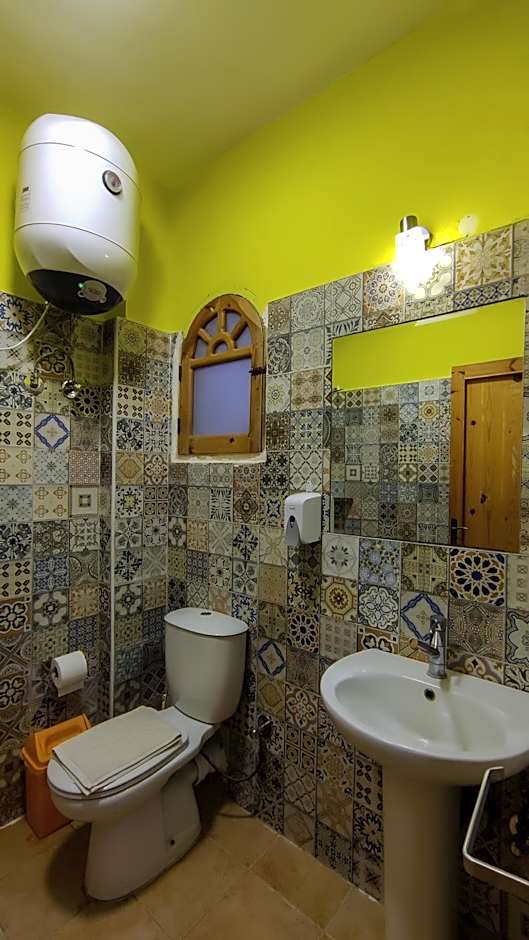 Shams Hotel & Dive Centre