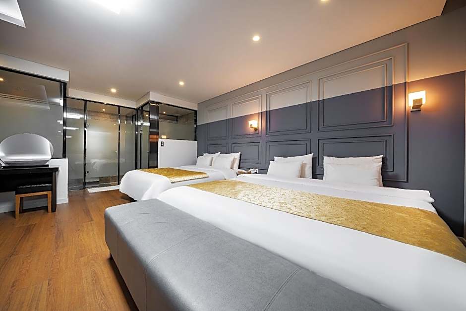 Seattleb Hotel
