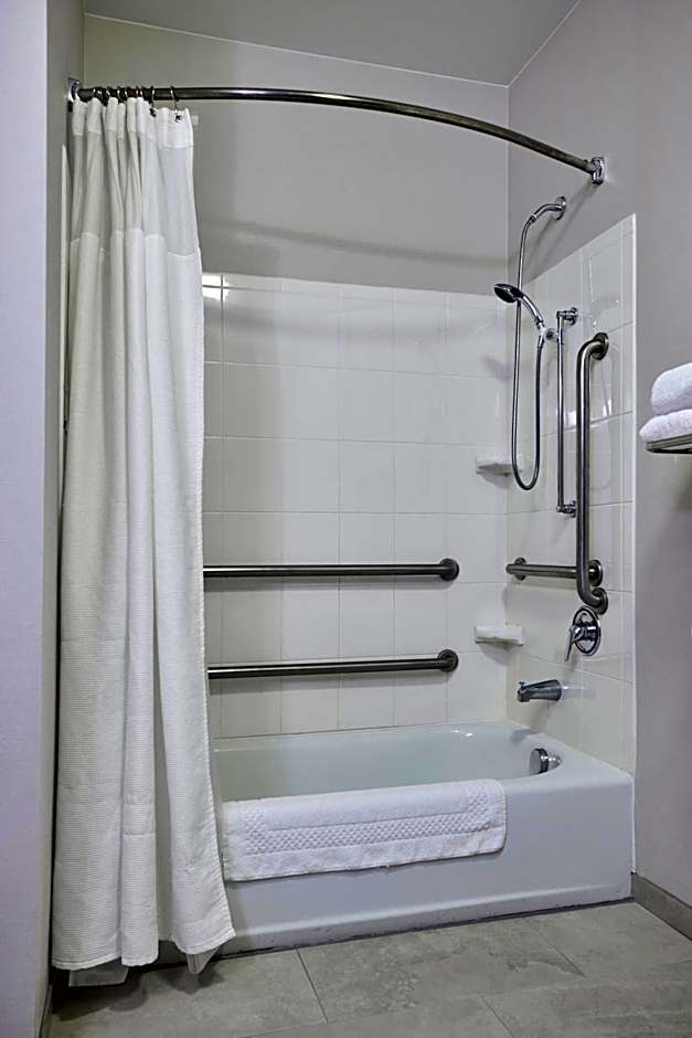 Fairfield Inn & Suites by Marriott Burlington