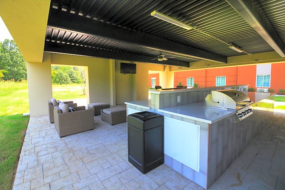 Candlewood Suites - Memphis East, an IHG Hotel