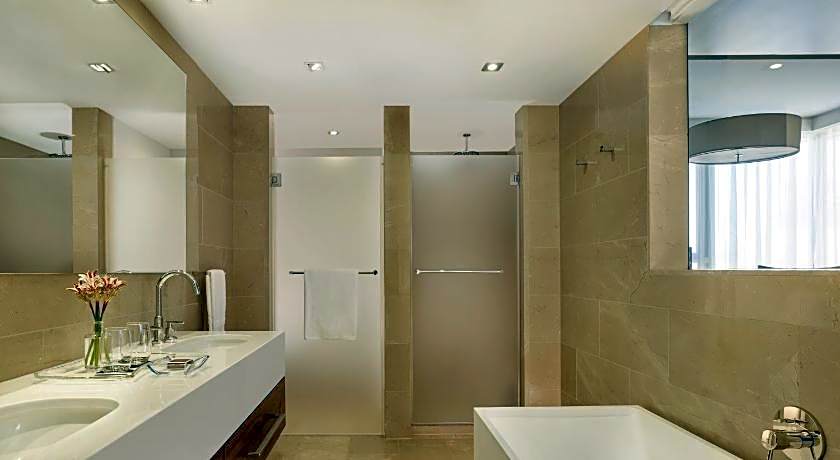 The Ritz-Carlton, Herzliya