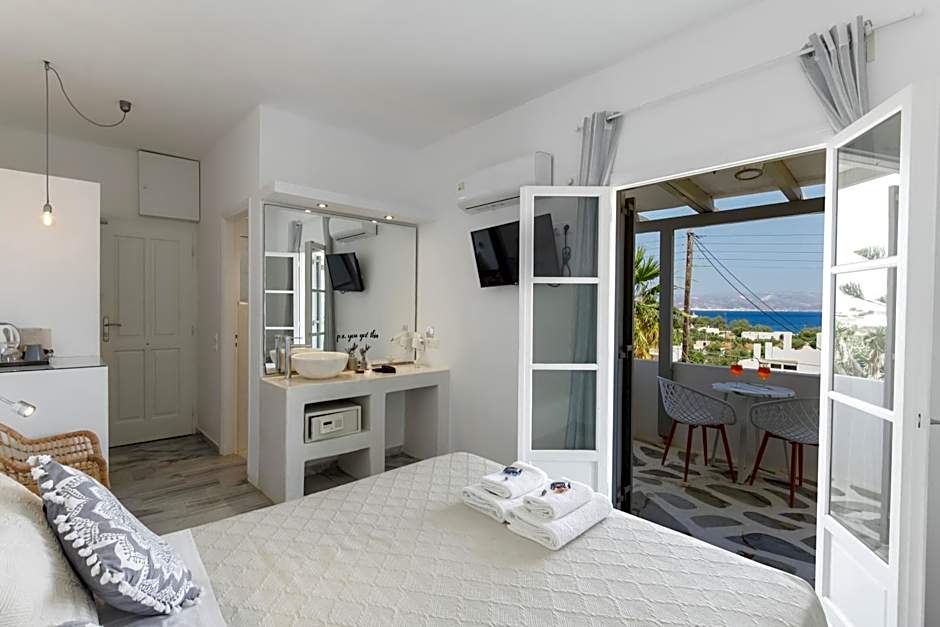 Margarita Studios Ambelas