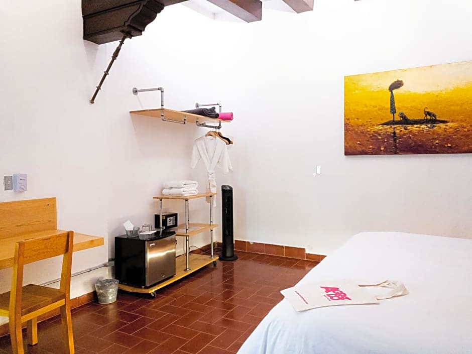 Agrado Guest House