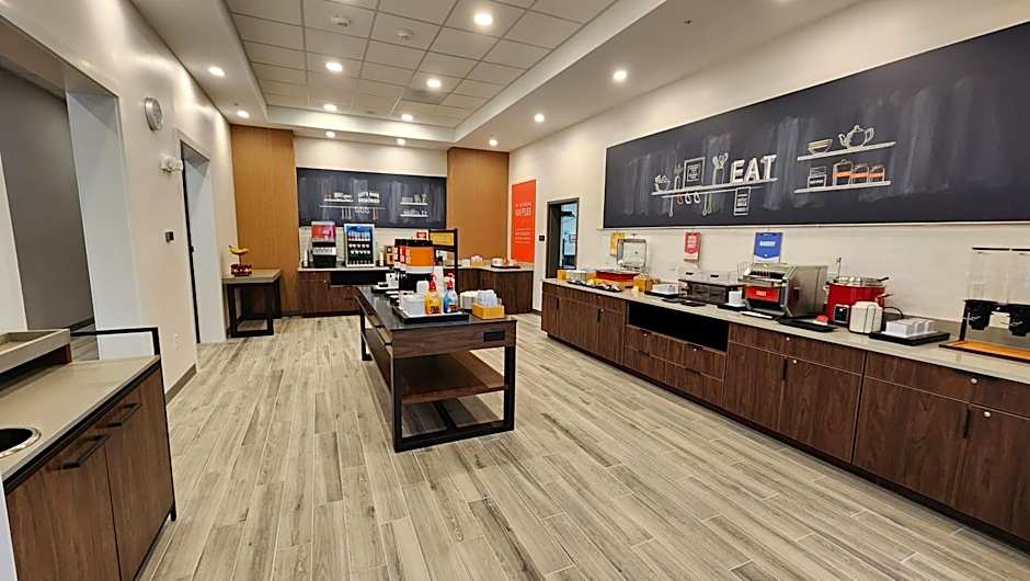 Hampton Inn & Suites Somerset