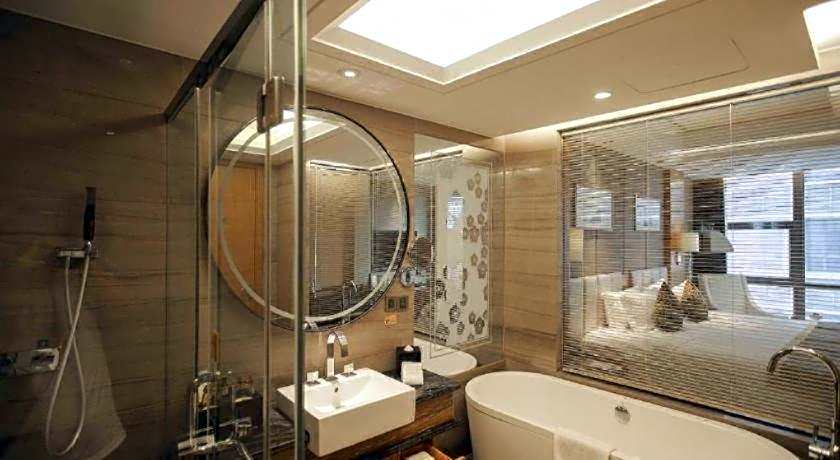 Zhangjiagang Zhonglian GDH International  Hotel