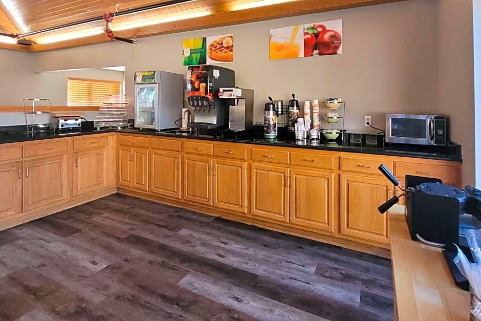 Quality Inn & Suites Marion