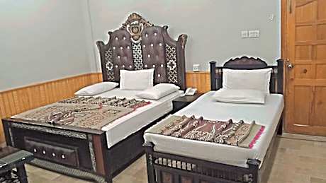 New Indus Hotel