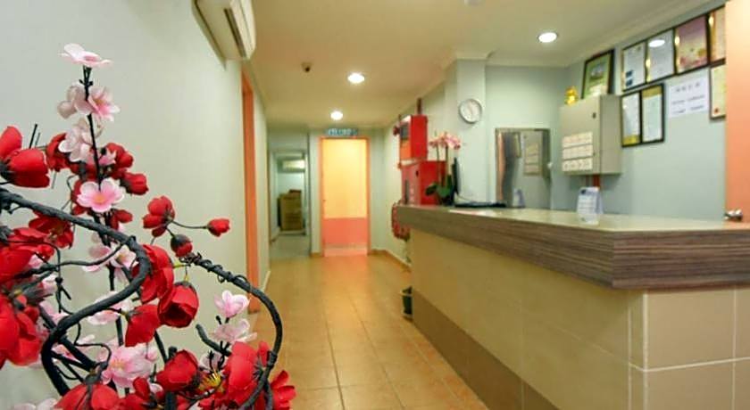 OYO 89642 Highway Inn