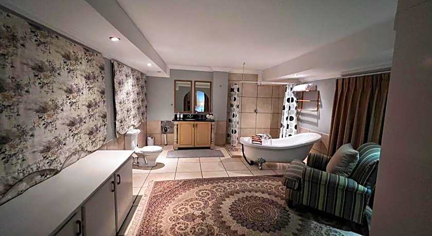 SILKEN TRAP GUEST HOUSE