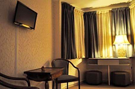 Picardy Hotel-Gare du Nord