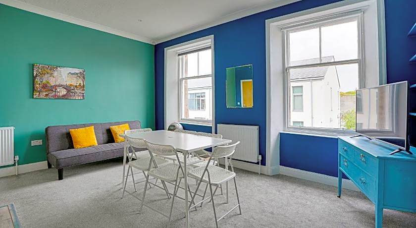 Homesly Guest Rooms - Self Check-in