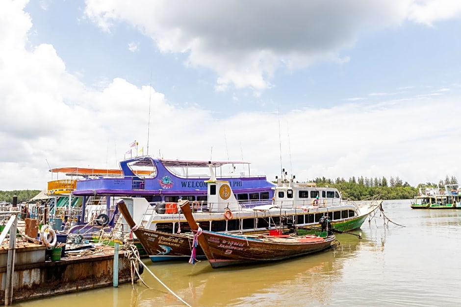 OYO 1118 K L Boutique Hotel