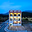 CozyCove Boutique Hotel