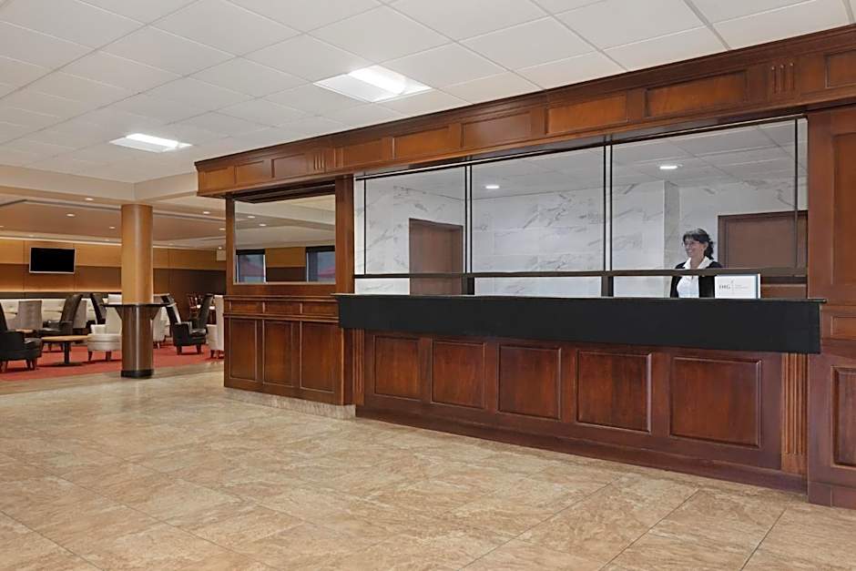 Holiday Inn Des Moines-Airport Conference Center By IHG
