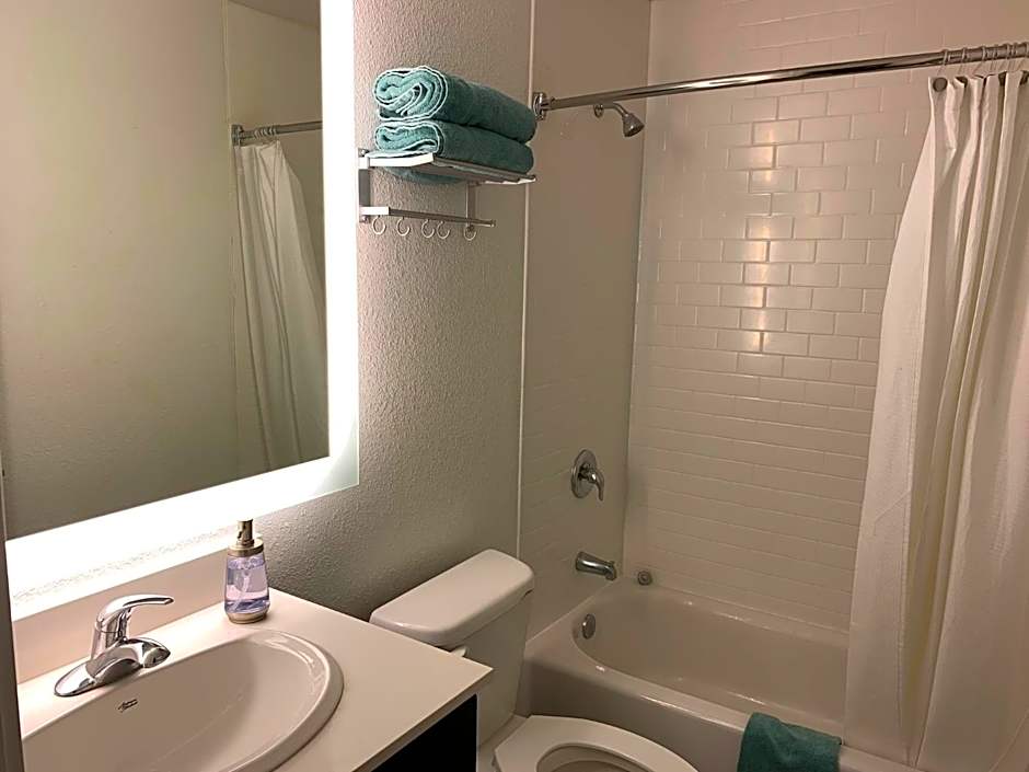 Solis Place in Old Town