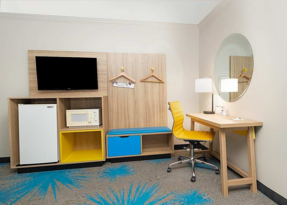Days Inn by Wyndham Fort Smith