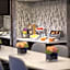 Renaissance by Marriott Las Vegas Hotel
