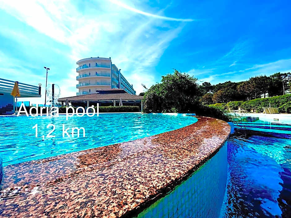 HOTEL AMBRA - Fronte Mare - Vicinissimi al Centro