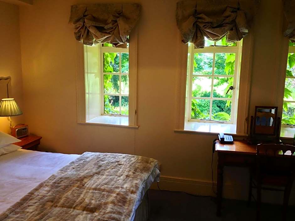 Trigony Hotel and Garden Spa