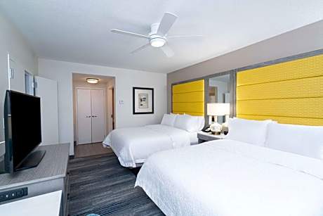Queen Suite with Sofa Bed