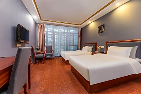 2 Bed Twin Superior Room