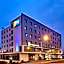 Holiday Inn Express Lisbon Alfragide By IHG
