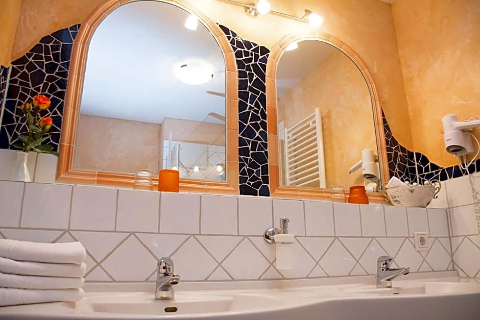 Hotel Casa Rustica - Eintrittskarten für den Europapark erhalten Sie garantiert über uns!