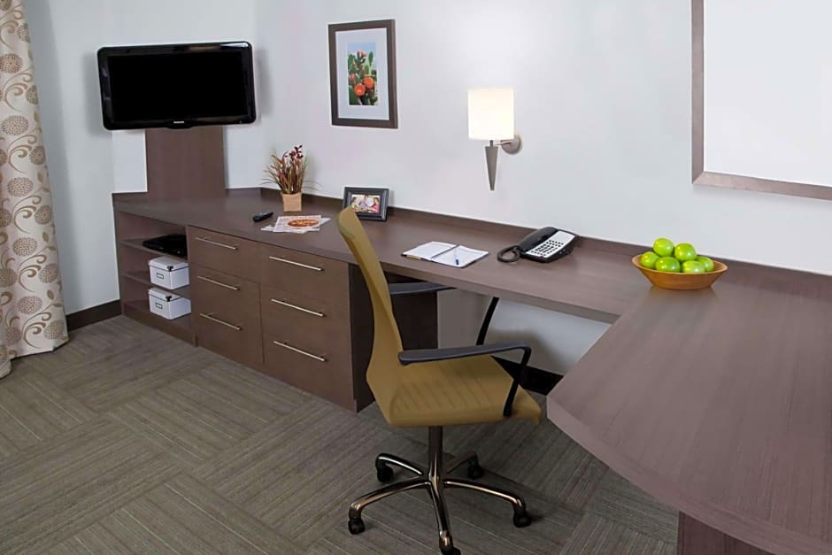 Sonesta Simply Suites Houston Galleria