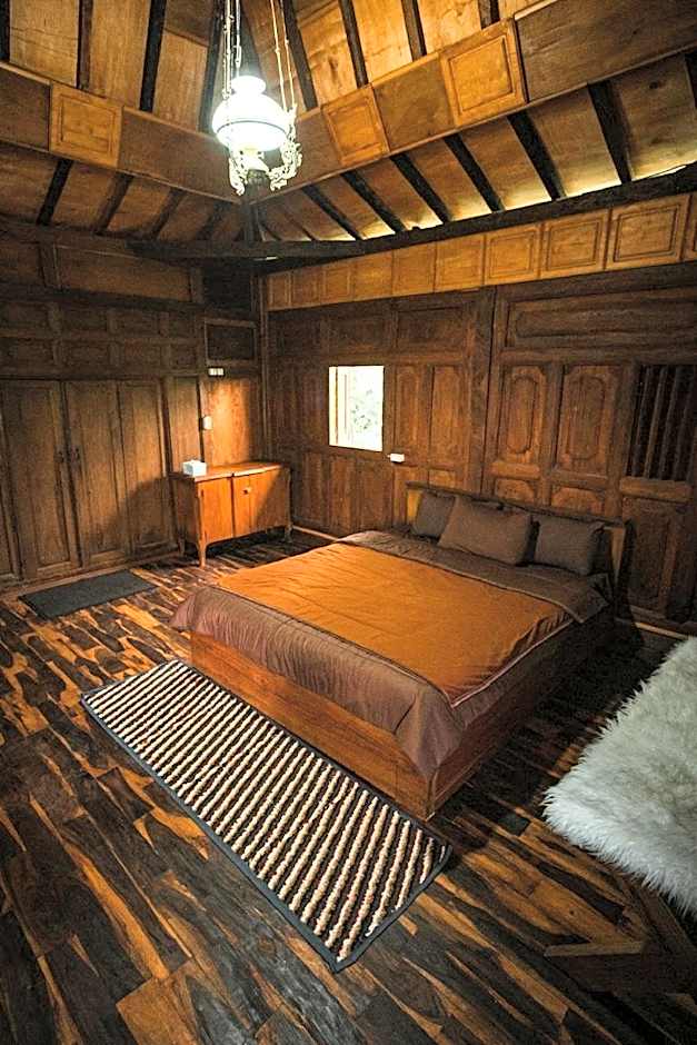 Singgasana Villa & Resto 