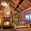 Storm Mountain Lodge & Cabins