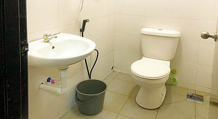 Hostel Black88 Airport Transit - Self Check in