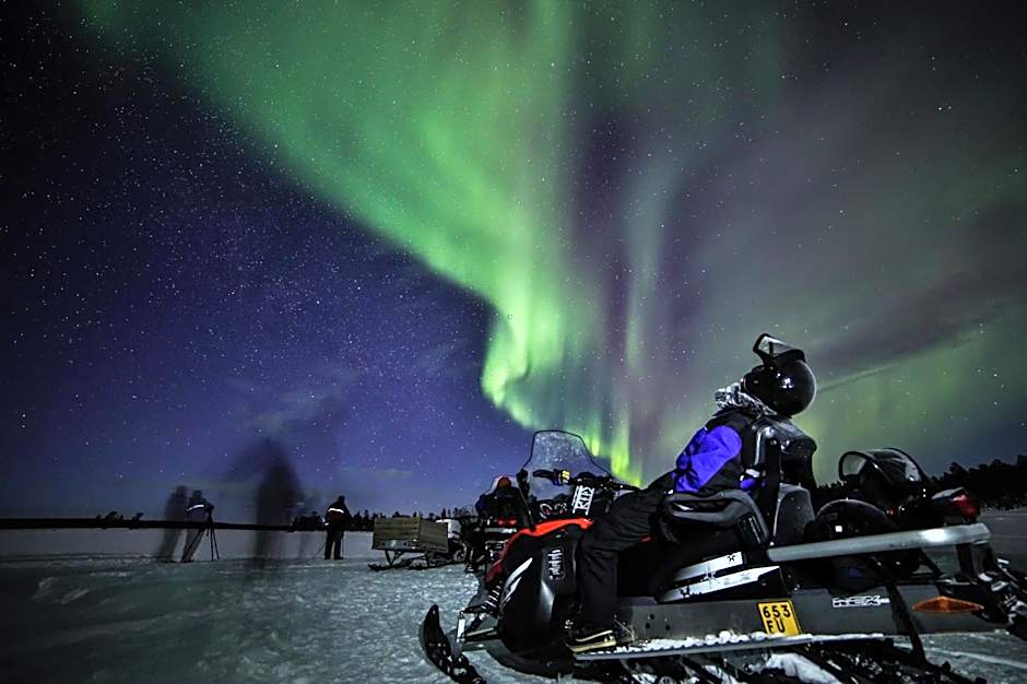 Northern Lights Village