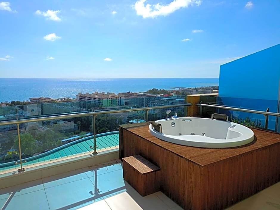 Elite Luxury Suite & Spa