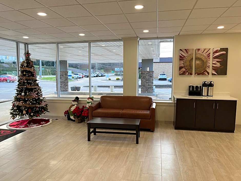 Red Roof Inn & Suites Wilkesboro