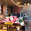 Cambria Hotel Boston Somerville