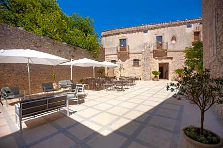 Il Carmine Dimora Storica