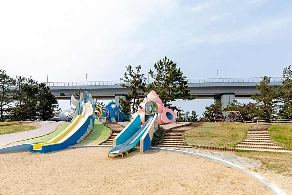 Kansai Seaside Hotel