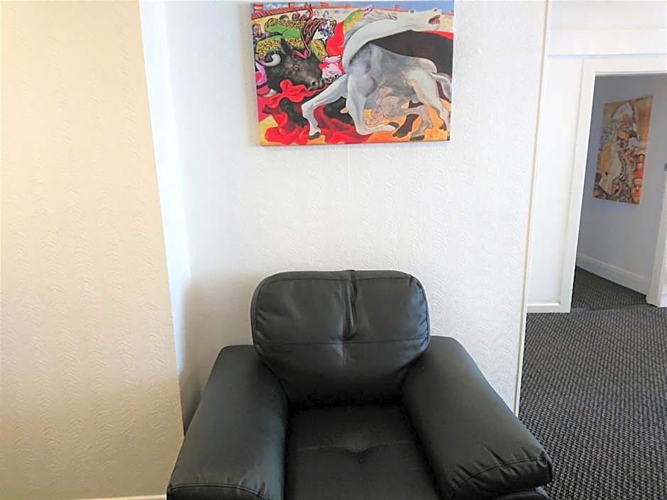 Sarum Apart-Hotel
