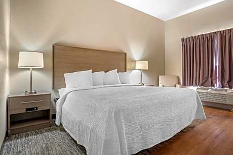 Red Roof Inn & Suites Vicksburg