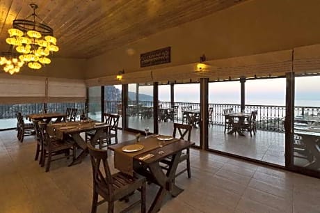 Lissiya Hotel