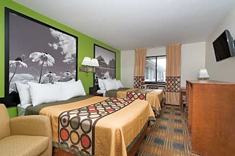 Double Room with Two Double Beds - Ground Floor/Non-Smoking