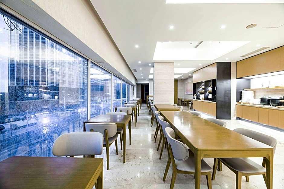 JI Hotel Dalian Renmin Road