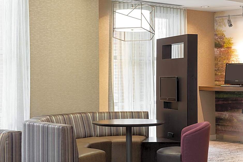 Courtyard by Marriott Charlottesville - University Medical Center