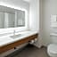 Holiday Inn Express & Suites Huntsville Airport By IHG