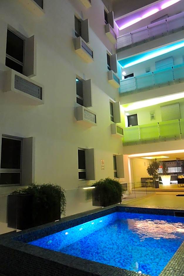 Nu Hotel