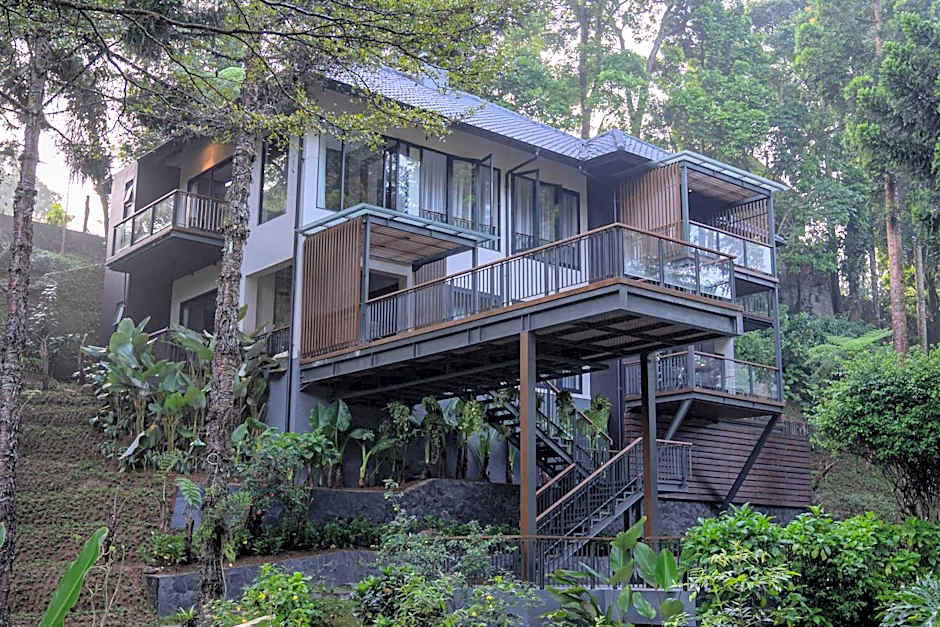 Plataran Puncak Residences