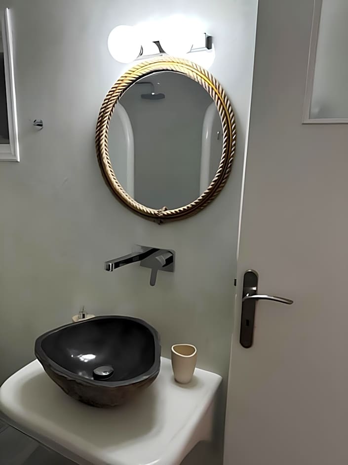 Vinas Place City Center