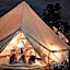 Roost Glamping